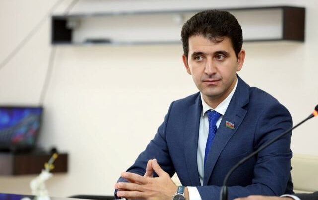 Deputat: “Böyük şəhərlərdə SMS icazə sisteminin tətbiqinə başlanıla bilər”
