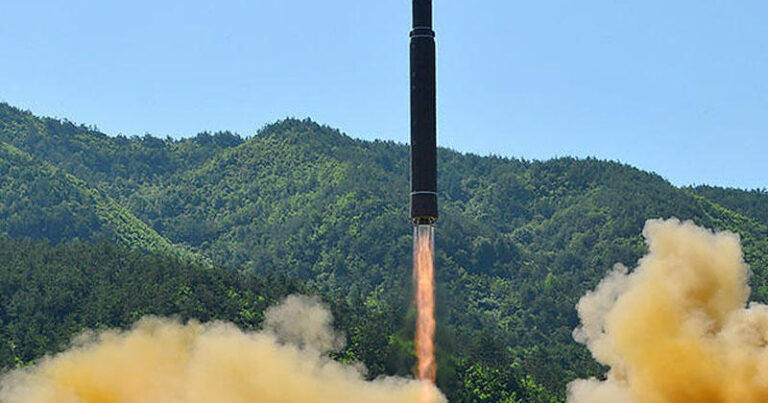 Şimali Koreya yeni ballistik raketin sınaqlarını keçirib