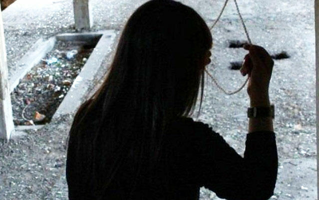 Azərbaycanda 37 yaşlı qadın intihar etdi