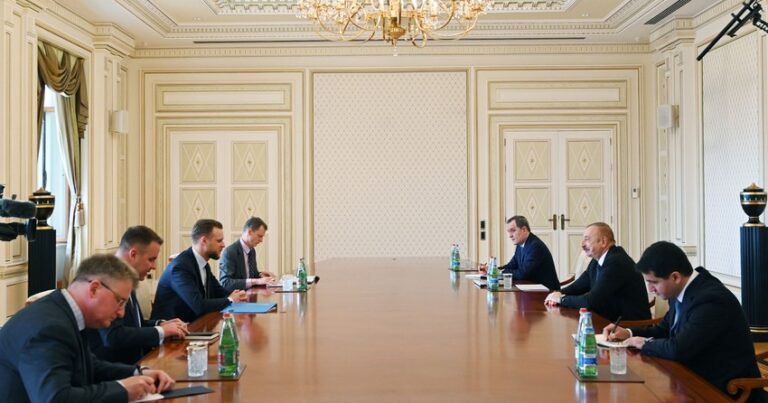 Prezident İlham Əliyev Litvanın xarici işlər nazirini qəbul etdi