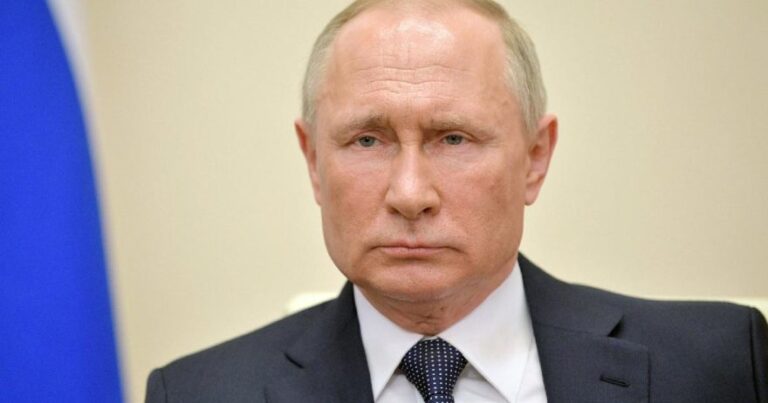Putindən XƏBƏRDARLIQ : “Qırmızı xətti keçsələr, peşman olacaqlar”
