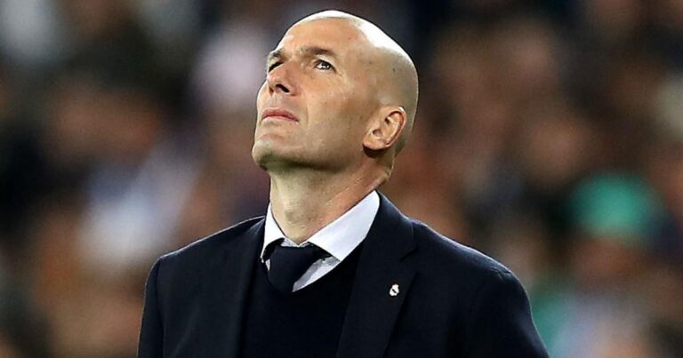“Real Madrid” Zidanla yollarını ayırdı