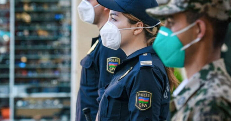 Polislər niyə hələ də açıq havada maska taxmağa davam edir? – DİN səbəbini AÇIQLADI