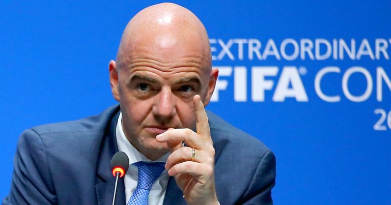 FIFA prezidenti “Neftçi”ni təbrik etdi