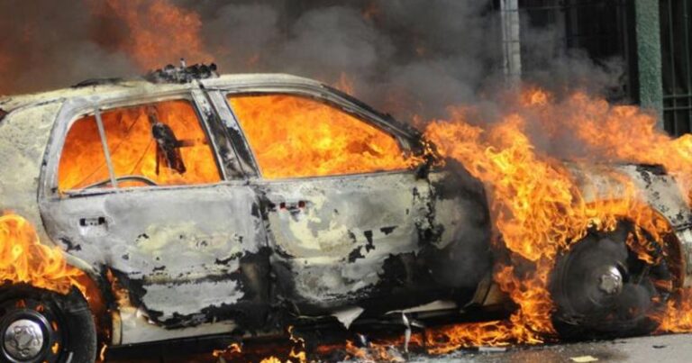 Bakı-Qazax yolunda avtomobil yandı