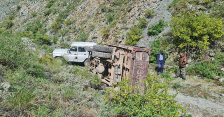 Rusiyada yük maşını aşdı: 20-dən cox yaralı var – FOTO