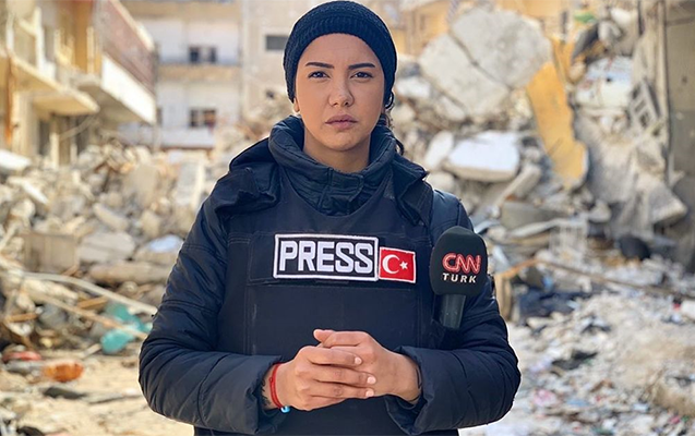 Fulya Öztürk “CNN Türk”dən çıxdı – BU KANALA KEÇİR